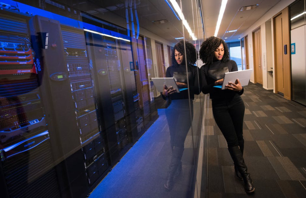Wat is een reverse proxy en waarom gebruiken websites het?